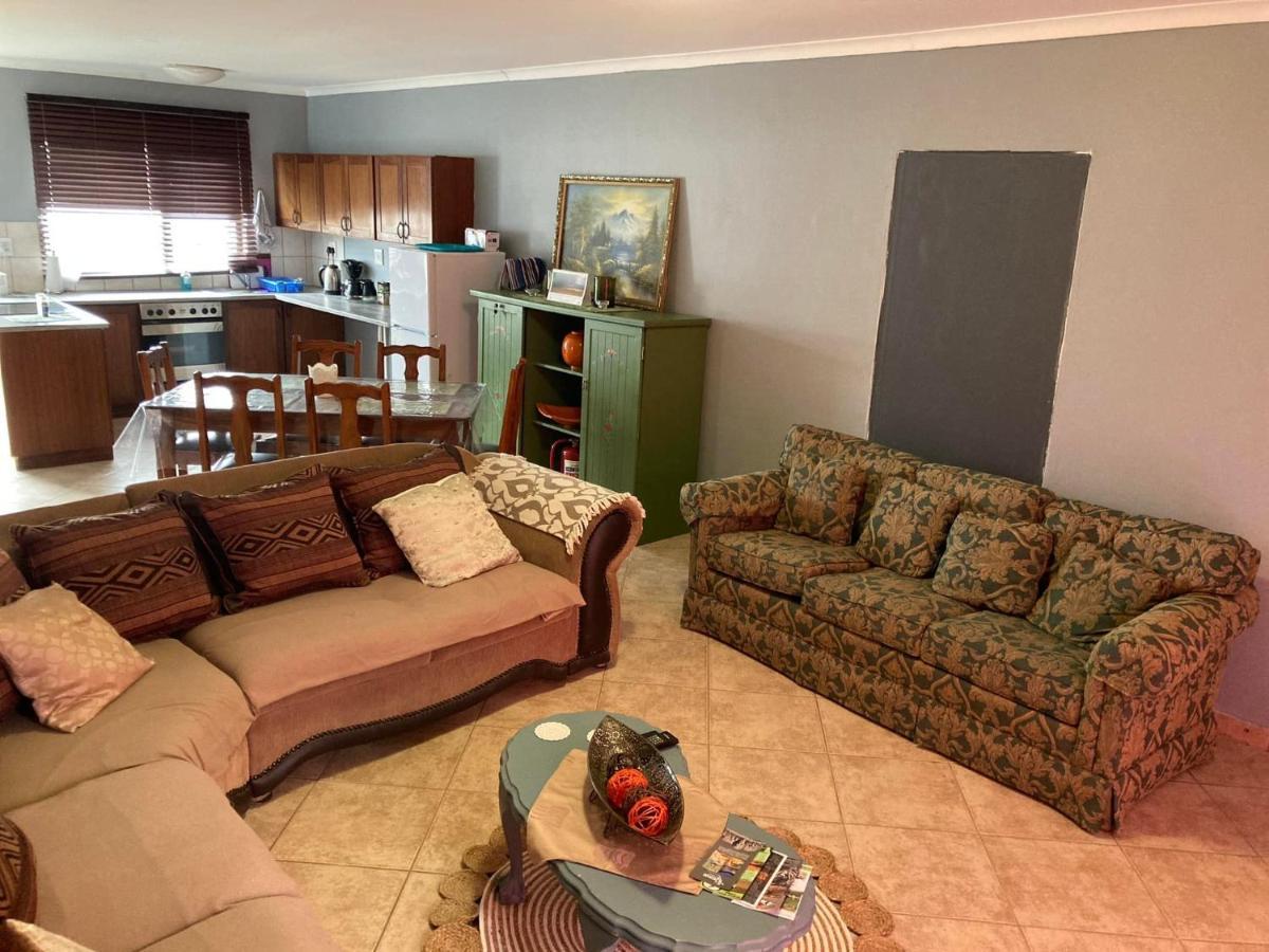 Daffodil Self Catering And Accommodation B سواكوبموند المظهر الخارجي الصورة